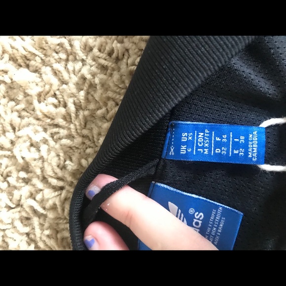 Adidas jacket - Picture 4 of 4